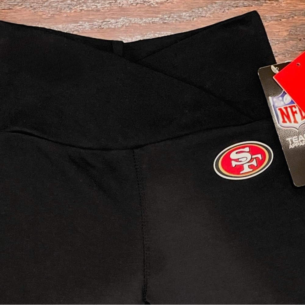 Forever 21 NFL San Francisco 49ers Flare Leggings Women’s XS NWT - Picture 9 of 9